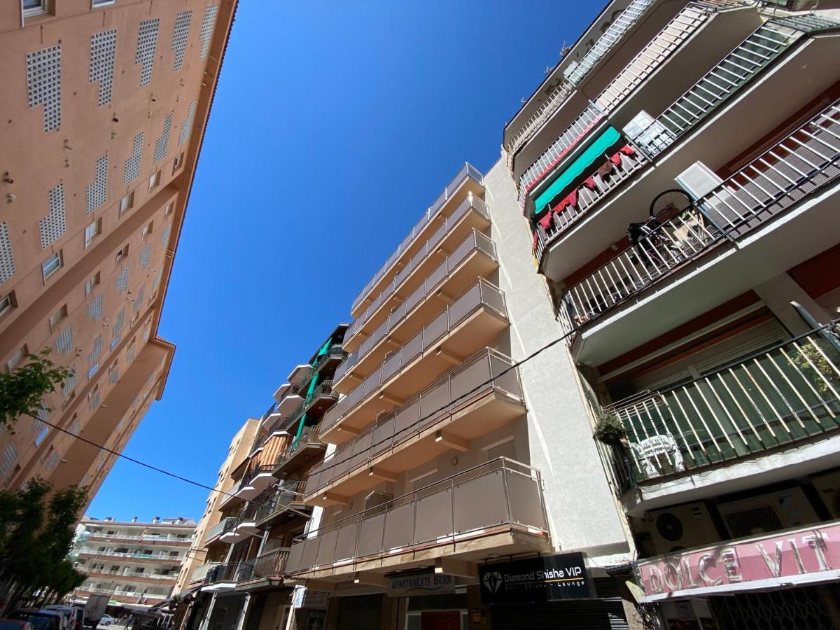 Apartamentos Ar Isern 블랑스 외부 사진