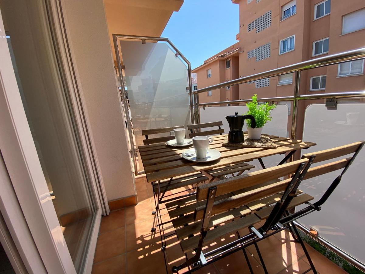 Apartamentos Ar Isern 블랑스 외부 사진
