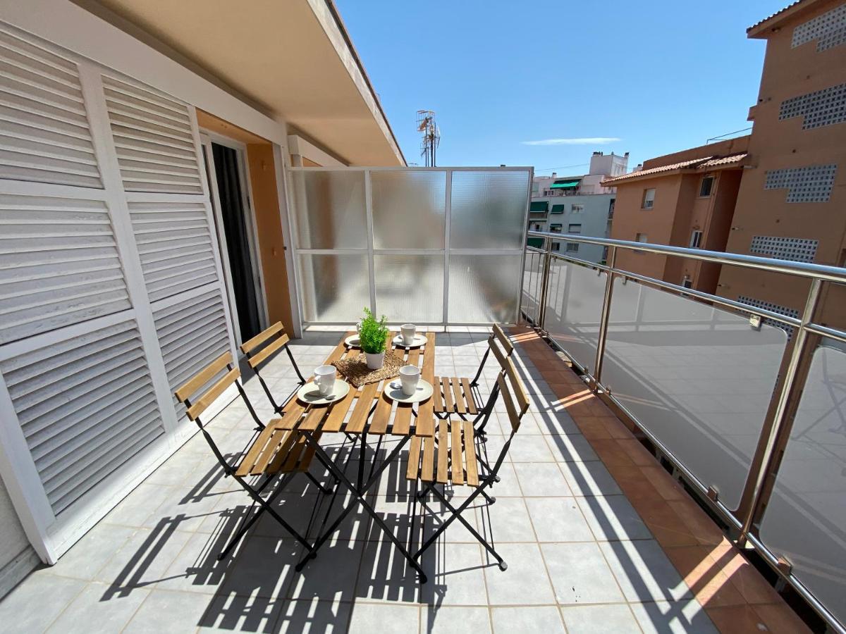 Apartamentos Ar Isern 블랑스 외부 사진