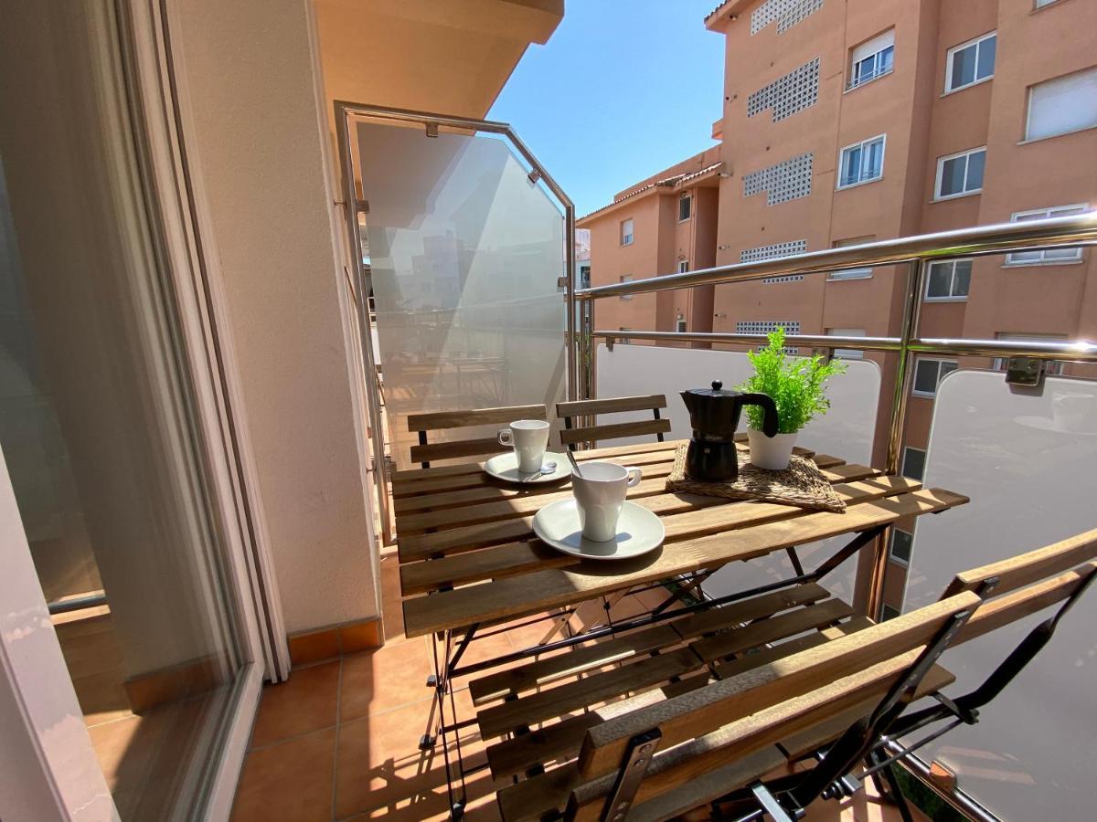 Apartamentos Ar Isern 블랑스 외부 사진