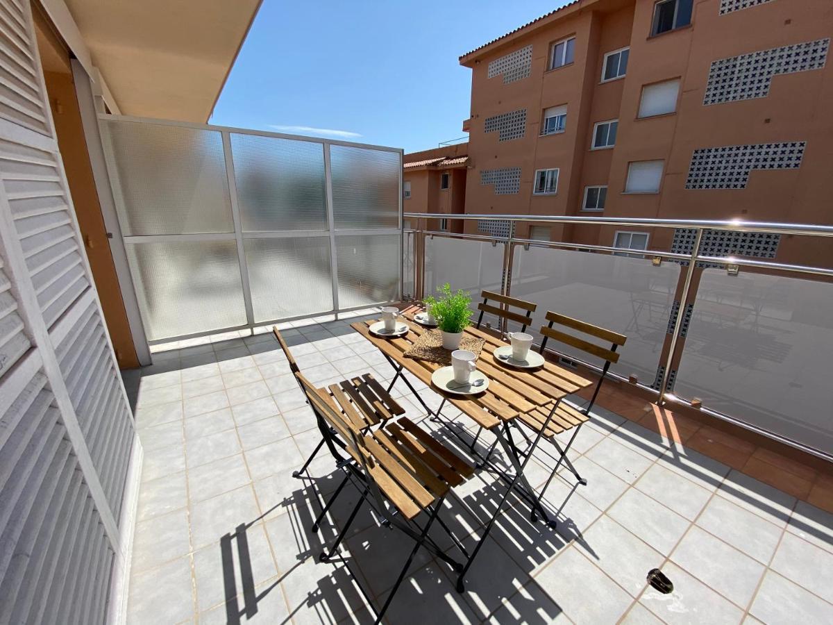 Apartamentos Ar Isern 블랑스 외부 사진