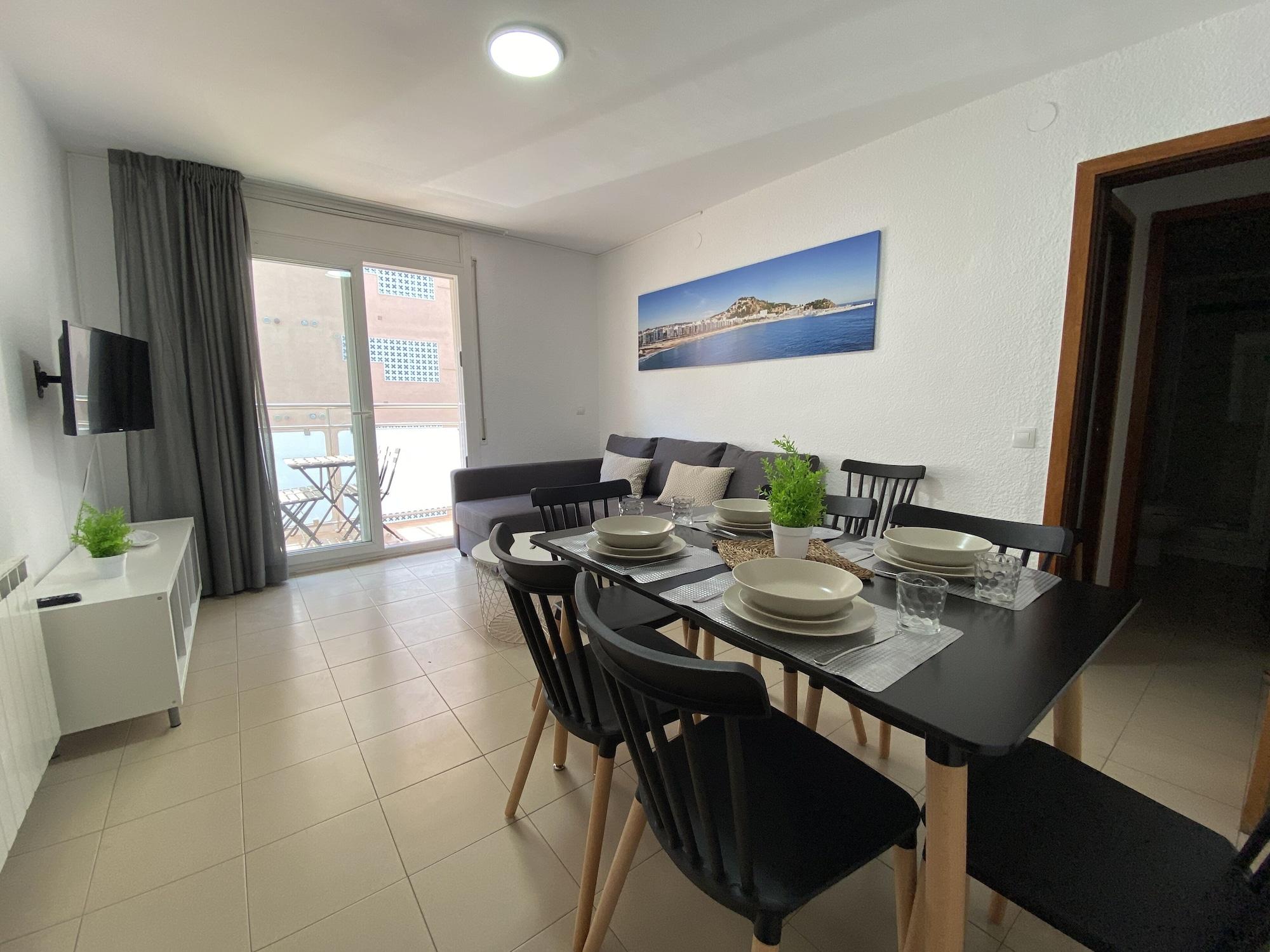 Apartamentos Ar Isern 블랑스 외부 사진