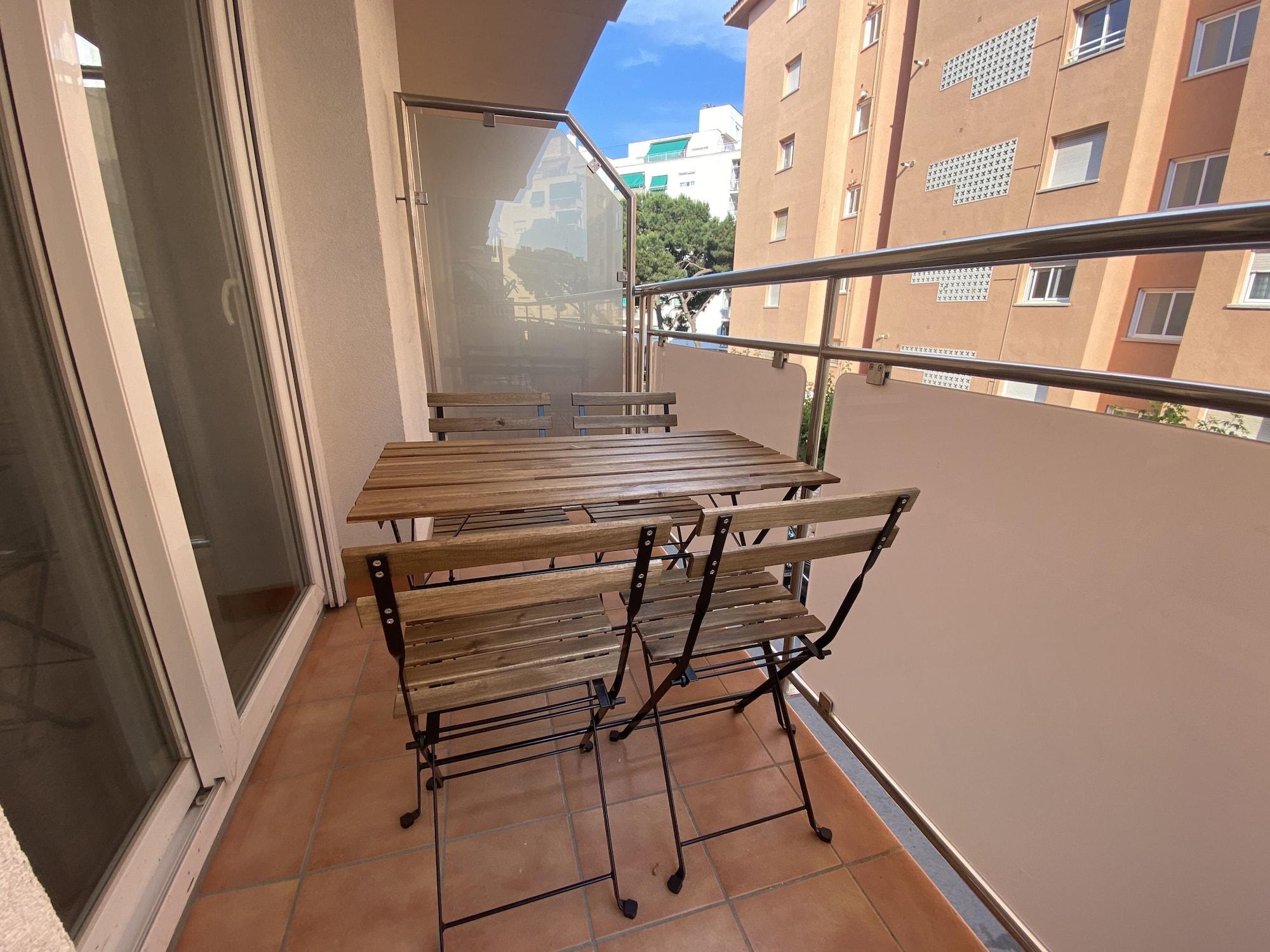 Apartamentos Ar Isern 블랑스 외부 사진